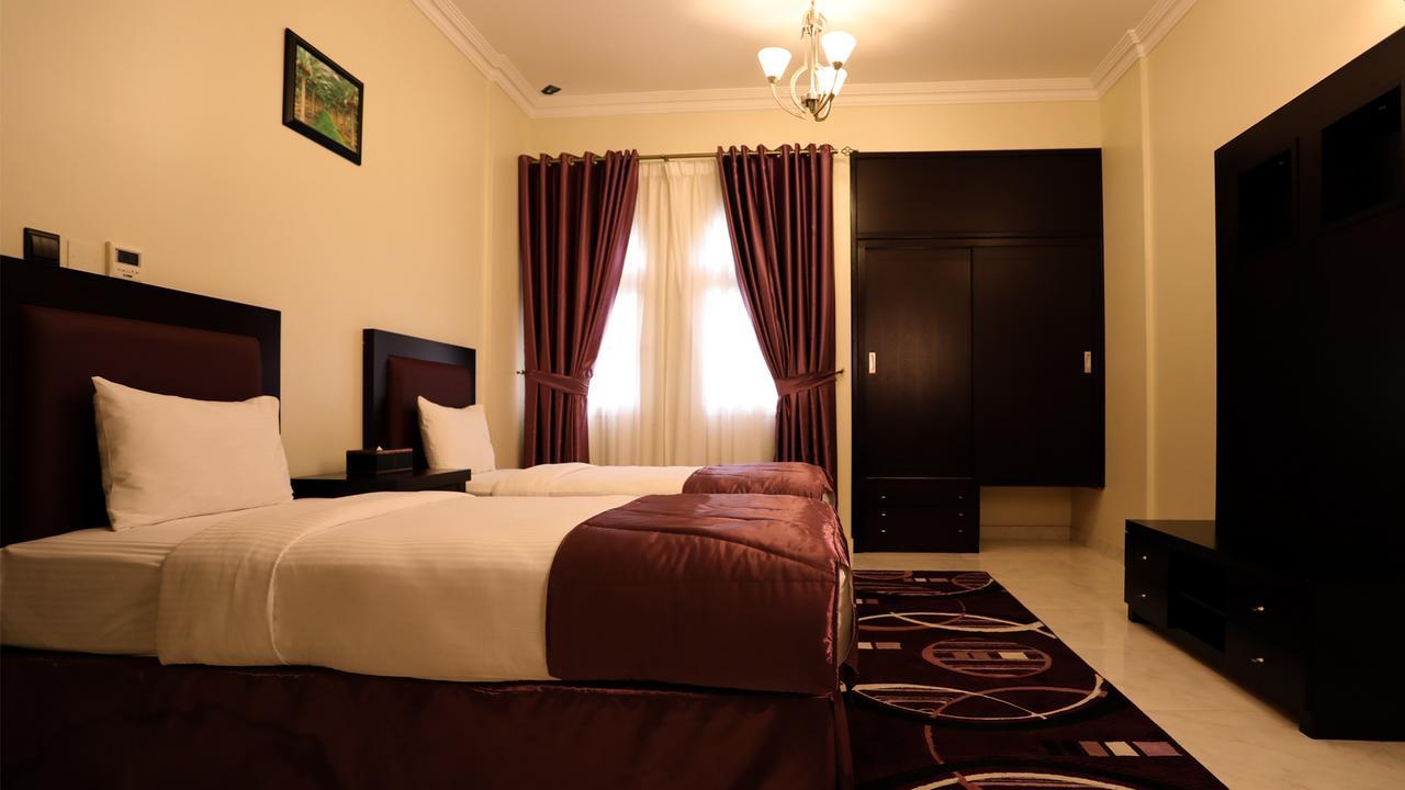 Remas Hotel Suites - Al Khoudh, Seeb, Muscat Exterior foto